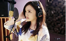 ���Ө������